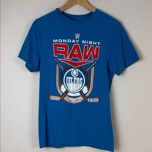 Official Edmonton Oilers x WWE Co-Brand Tee Blue Size Small